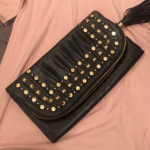 Black studded crossbody ✨🖤